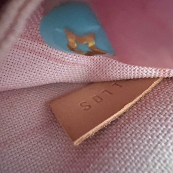 Pre Owned AUTH Louis Vuitton MM Azul Neverfull - Picture 11 of 11